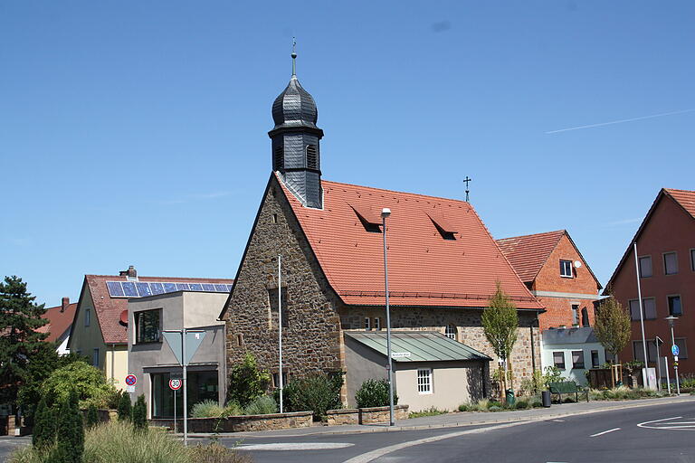 So präsentiert sich die vor zehn&nbsp; Jahren zuletzt umfassend sanierte und im Innern umgebaute&nbsp; Erlöserkirche in Gerolzhofen heute.