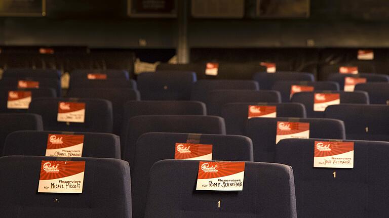 Neustart im Zeiler Kino: Filmstars als Sitznachbarn