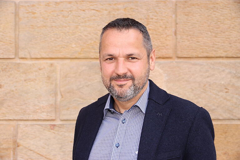 Michael Spies aus Haßfurt ist Rechtspflegerat bei der Zentralstelle Cybercrime Bayern in Bamberg. Michael Spies aus Haßfurt ist Rechtspflegerat bei der Zentralstelle Cybercrime Bayern in Bamberg.