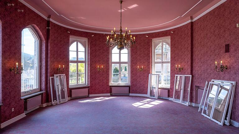 Blick in den historischen Sissi-Saal. Blick in den historischen Sissi-Saal.