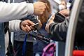 Fahrkartenkontrolle im ÖPNV       -  Fahrkartenkontrolle im öffentlichen Nahverkehr: Wer in Deutschland ohne Ticket U-Bahn fährt, muss in der Regel keine Sperren überwinden. Anders ist es in europäischen Metropolen wie Paris oder London. (Archivbild)