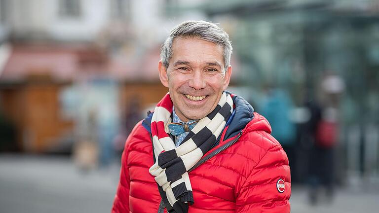 Martin Ernst kommt aus Würzburg-Lengfeld und ist Gastronomieeinrichter.&nbsp;