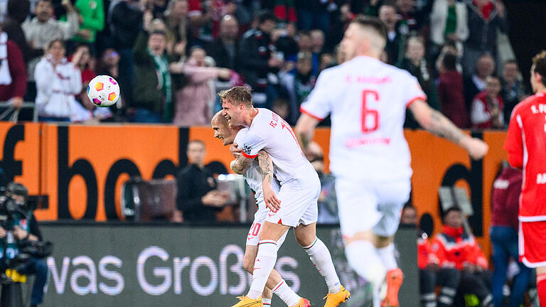 FC Augsburg - 1. FC Union Berlin       -  Dass der FCA Ambitionen haben darf, unterstrich er am Freitagabend in eigener Arena.