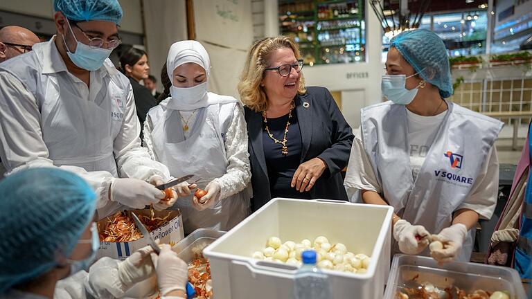 Entwicklungsministerin Schulze im Libanon       -  Entwicklungsministerin Schulze auf Kurzbesuch im Libanon.