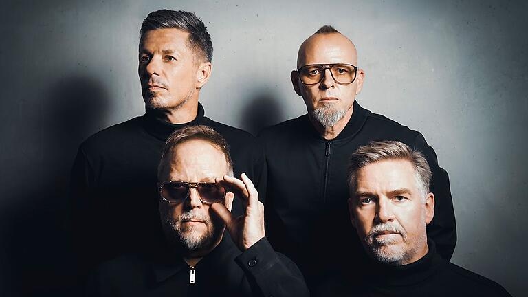 „Die da?!“, „MfG“, „Sie ist weg“ sind Hits der 'Fantastischen Vier'. „Die da?!“, „MfG“, „Sie ist weg“ sind Hits der 'Fantastischen Vier'.