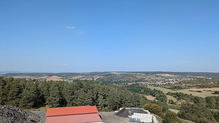 Blick vom Turm auf Münnerstadt       -  Blick vom Turm auf Münnerstadt