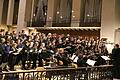 Schüler, Ehemalige und Eltern vereint: In einem großen Chor und Orchester stimmte sich die Schulfamilie des Egbert-Gymnasiums auf das Osterfest ein.