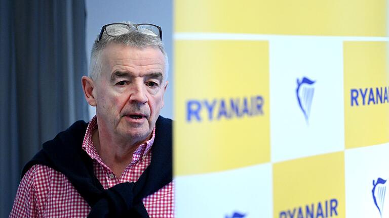 Pressekonferenz Ryanair       -  Ryanair akzeptiert ausgedruckte Bordkarten nur noch in diesem Sommer.