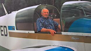 Fliegerlegende: Der Bad Kissinger Pilot Robert Hartmann ist jetzt im Alter von 85 Jahren gestorben.