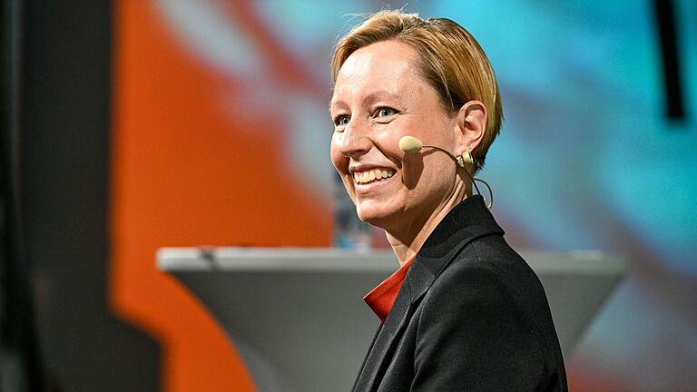 Sie präsentierte sich als Macherin mit Herz: Eva von Vietinghoff-Scheel (SPD). Sie präsentierte sich als Macherin mit Herz: Eva von Vietinghoff-Scheel (SPD).