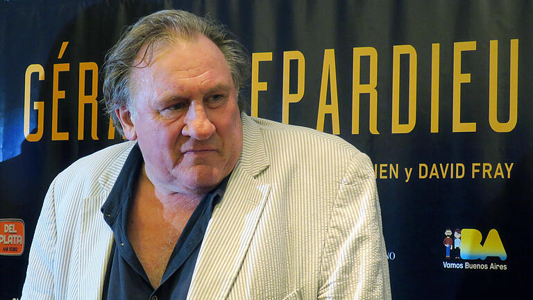 Gerard Depardieu.jpeg       -  Schon länger zirkulieren Vorwürfe, Gérard Depardieu belästige an Filmsets systematisch Technikerinnen, Maskenbildnerinnen oder Statistinnen.