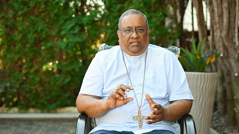 'Der Schweinfurter Verein ist eine Gnade von Gott', sagt Bischof Nirmol Vincent Gomes. In seiner Diözese in Westbengalen wurden mit finanzieller Unterstützung des Vereins viele Hilfsprojekte für Kinder verwirklicht. 'Der Schweinfurter Verein ist eine Gnade von Gott', sagt Bischof Nirmol Vincent Gomes. In seiner Diözese in Westbengalen wurden mit finanzieller Unterstützung des Vereins viele Hilfsprojekte für Kinder verwirklicht.