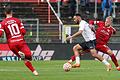 Die Würzburger Kickers mit Moritz Hannemann (links) und Jonas Wieselsberger (rechts) mussten sich gegen Timo Pitter und den TSV Aubstadt mit einem 1:1 begnügen.