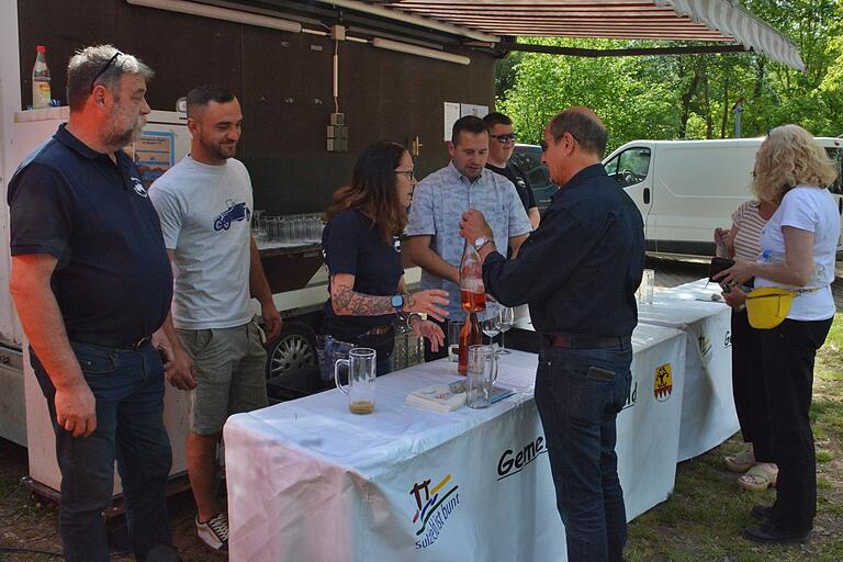 Auch die Gemeinde Sulzfeld war mit einem eigenen Stand vertreten Auch die Gemeinde Sulzfeld war mit einem eigenen Stand vertreten
