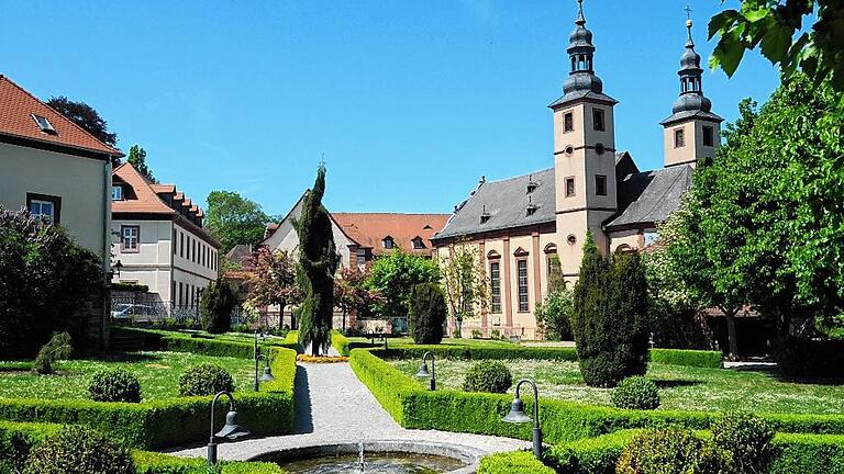 Christusträger im Kloster: Mauern voller Geschichte - _ Christusträger im Kloster: Mauern voller Geschichte - _