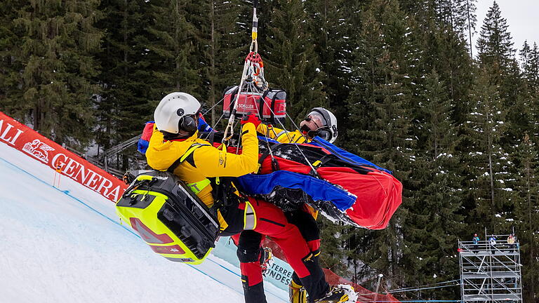 Vor dem Ski-Weltcup in Kitzbühel.jpeg       -  Schon während des Trainings für das Hahnenkammrennen in Kitzbühel gab es zwei schwere Unfälle.