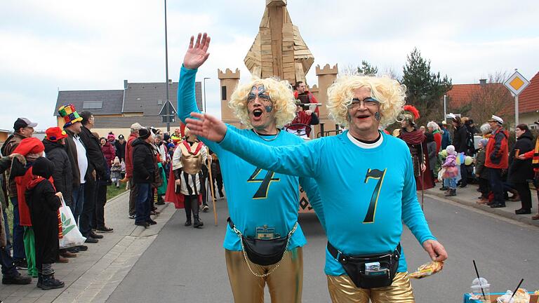 Helau, der Fasching kommt: Bunte Umzüge, wie hier in Lülsfeld im Vorjahr, gehören zu den Attraktionen. Helau, der Fasching kommt: Bunte Umzüge, wie hier in Lülsfeld im Vorjahr, gehören zu den Attraktionen.