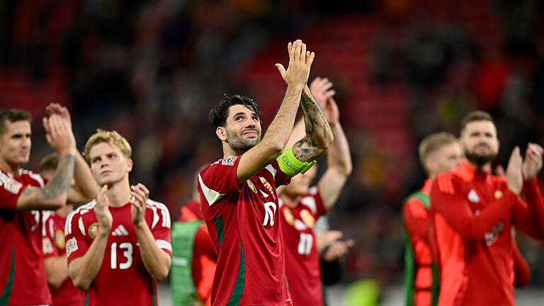 Ungarn - Niederlande       -  Ungarns Dominik Szoboszlai (M) war mit zwei Toren der Matchwinner beim 2:0-Sieg in Bosnien-Herzegowina.