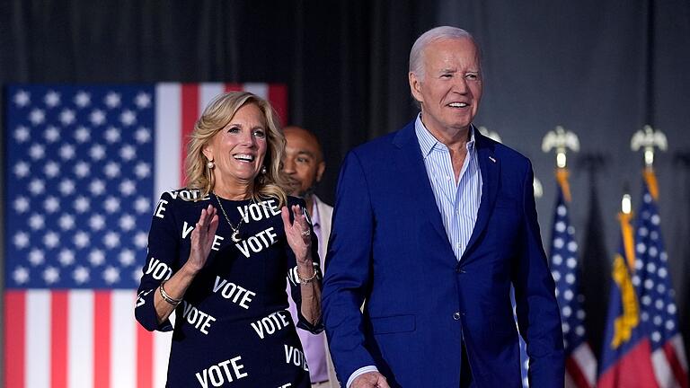 Wahlkampf in den USA - Biden       -  Jill Biden am Freitag: &bdquo;Es gibt niemanden, den ich im Moment lieber im Oval Office sitzen hätte als meinen Mann.&rdquo; (Archivbild)