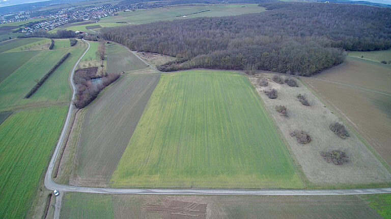 Möglicher Stadion-Standort zwischen Versbach und der Gemarkungsgrenze zu Maidbronn