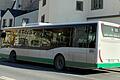 Ein Bus steht an der Haltestelle vor dem Kitzinger Rathaus. Bringt die Stadt in naher Zukunft doch noch eine Stadtbuslinie zustande?