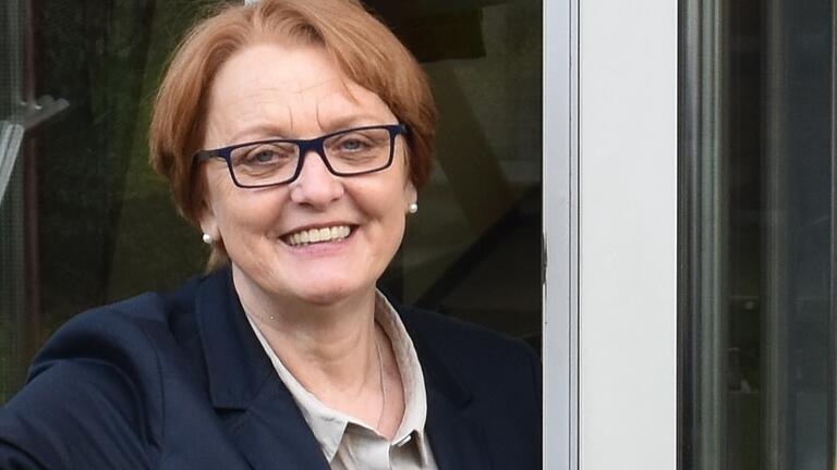 Gudrun Hellmuth ist langjährige Stadträtin und Referentin für Frau und Familie in Bad Neustadt. Sie leitete bis Anfang 2020 den Kindergarten Mariä Himmelfahrt. Mit Sorge beobachtet sie, wie sich die Corona-Pandemie auf die Gleichberechtigung auswirkt. Gudrun Hellmuth ist langjährige Stadträtin und Referentin für Frau und Familie in Bad Neustadt. Sie leitete bis Anfang 2020 den Kindergarten Mariä Himmelfahrt. Mit Sorge beobachtet sie, wie sich die Corona-Pandemie auf die Gleichberechtigung auswirkt.