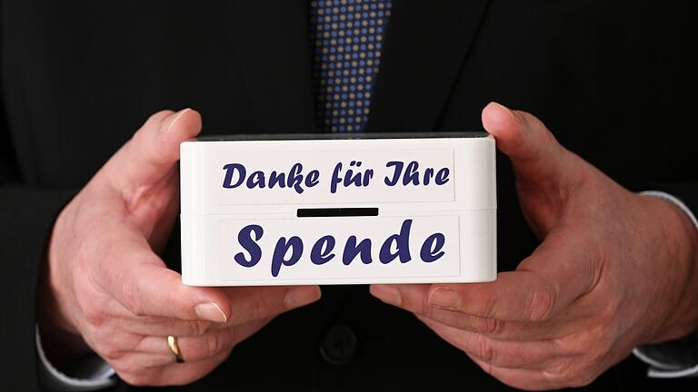 Spenden.jpeg       -  Auf Online-Spendenplattformen bitten auch Privatpersonen um Spenden.