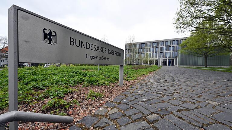 Bundesarbeitsgericht       -  Das Bundesarbeitsgericht verbessert die Situation von Teilzeit-Arbeitskräften bei Überstunden