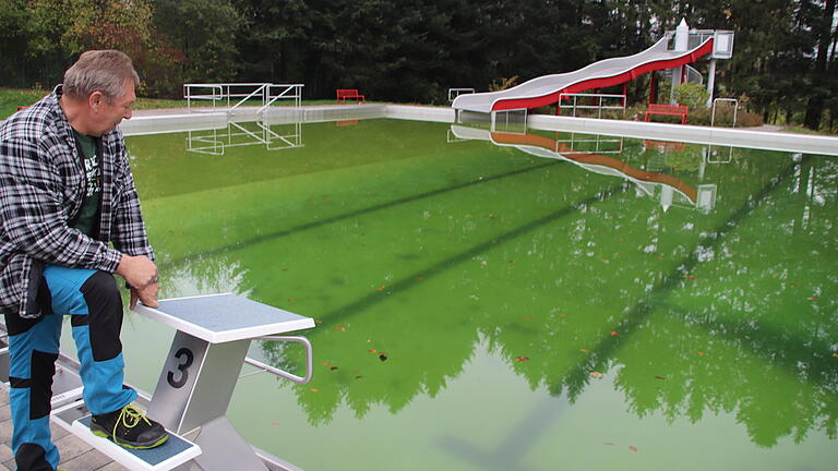 Freibad Bischofsheim vor der Winterpause Freibad Bischofsheim vor der Winterpause