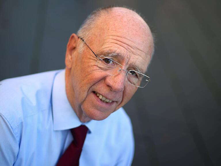 Walter Riester, ehemaliger Bundesarbeitsminister, ist Namensgeber der Riester-Rente. Walter Riester, ehemaliger Bundesarbeitsminister, ist Namensgeber der Riester-Rente.