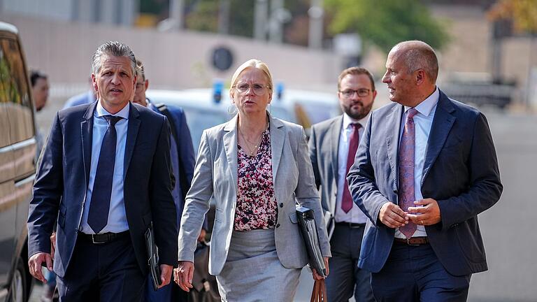 Treffen zur Migrationspolitik       -  Vertreter der Union und der Länder trafen sich im Bundesinnenministerium mit Ampel-Vertretern.