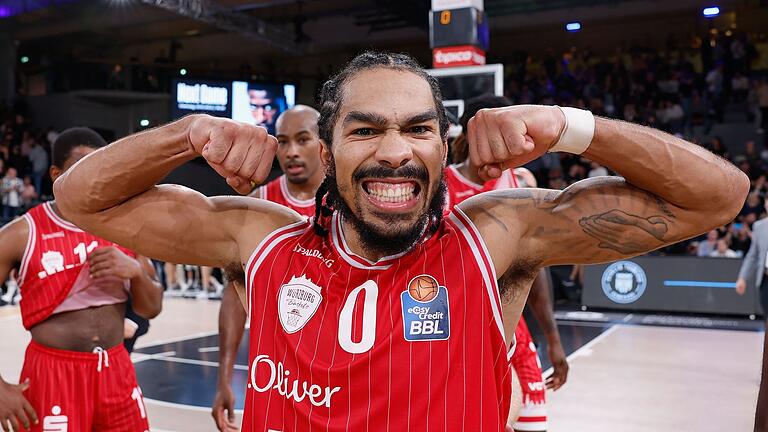 Die Baskets zeigten Stärke: Spielmacher Otis Livingston nach dem Sieg in Hamburg. Die Baskets zeigten Stärke: Spielmacher Otis Livingston nach dem Sieg in Hamburg.