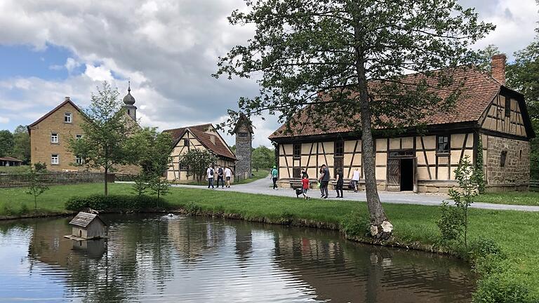 Bei gutem Wetter ist das Fränkische Freilandmuseum in Fladungen immer einen Ausflug wert.