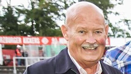 Kickers-Ehrenpräsident Heinz Hillenmayer, hier auf einem Bild aus dem Jahr 2014, ist im Alter von 85 Jahren gestorben.