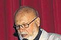 Historischer Rückblick: Der in Main-Spessart bekannte Kinofachmann Horst Köhler hielt im Saal der Burg-Lichtspiele Mühlbach die Festrede anlässlich des 60-jährigen Bestehens des Kinos.