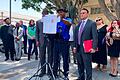 Sexueller Missbrauch in Los Angeles County       -  In einem Mammut-Vergleich hat der Kreis Los Angeles eingewilligt, vier Milliarden Dollar an Opfer von sexuellem Missbrauch in Jugendanstalten und Kinderheimen zu zahlen.