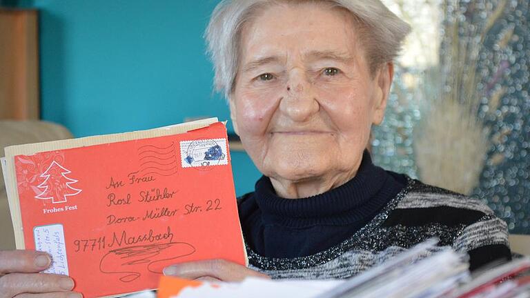 Rosa Stühler aus Maßbach feiert am 27. März 102. Geburtstag. Zum 101. Geburtstag schrieben ihre Menschen aus der ganzen Welt, nachdem sie über Facebook von ihrem Alter erfahren hatten.