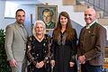 Die Gedächtnisausstellung für Kunstmaler Willi Lemm eröffneten (von links) Bürgermeister Michael Werner, Ingrid Lemm-Erhard, Ingrun Kiel und Landrat Thomas Habermann.&nbsp;