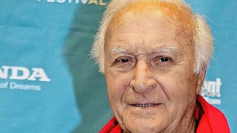 US actor Robert Loggia dies at age 85       -  Robert Loggia