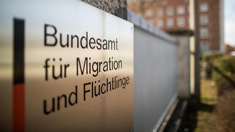 BAMF       -  Außenansicht vom Bundesamt für Migration und Flüchtlinge (BAMF) in Nürnberg. Das Amt steht derzeit in der Kritik.