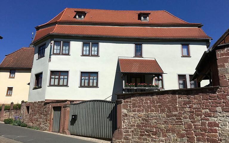 Das Anwesen von Burkard Wehr in Remlingen. Das Anwesen von Burkard Wehr in Remlingen.