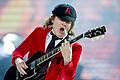 AC/DC starten ihre Deutschland-Tournee.jpeg       -  Angus Young, Gitarrist von AC/DC, 2015 in Nürnberg. 2024 sind die Rocker wieder in Bayern zu Gast.