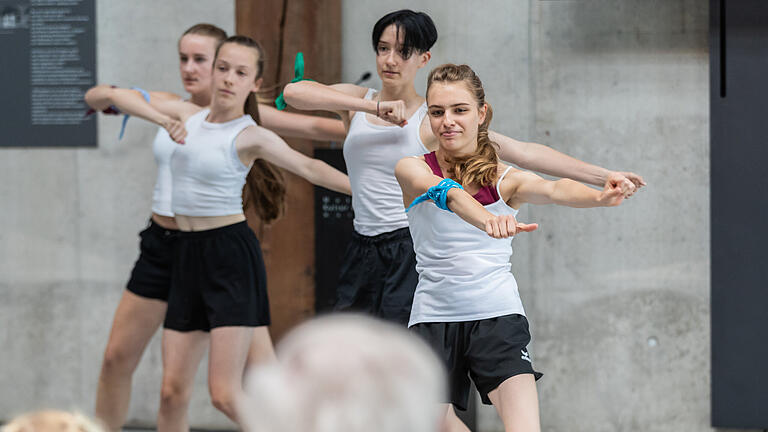 20 Jahre Kulturspeicher am Samstag 25.06.22 mit einem bunten Programm aus Musik, Tanz, Kabarett und Kurzführungen durch die Ausstellungsräume des Museums.