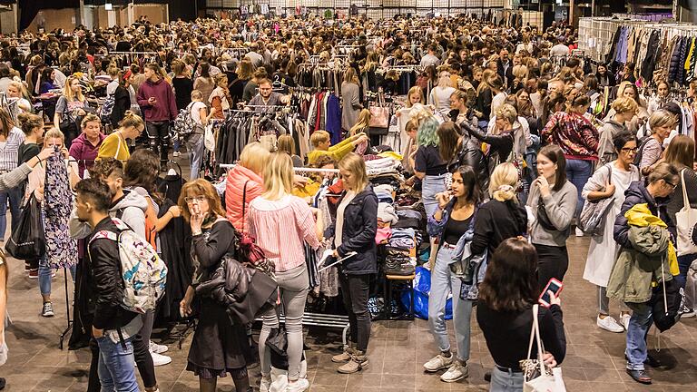 Nicht nur beim Fashion-Flohmarkt in Würzburg gibt es am Wochenende einiges zu erleben.