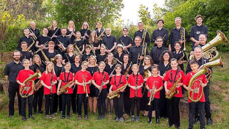 Die drei Orchester: Bläserklasse, Gemeinschaftsorchester und Musikkapelle 'Auftakt'.