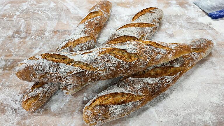 Frische Baguettes waren Schneiders jüngstes Backwerk.