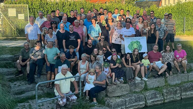 Die Familie Wirsing traf sich zum zweiten Sippenfest am Dorfsee in Rödelmaier.