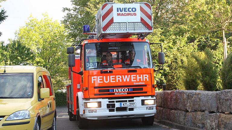 Unterwegs mit der Drehleiter der Kitzinger Feuerwehr.