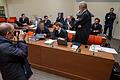 Prozessauftakt um Millionen-Betrug mit Corona-Hilfen       -  Vier Männer stehen wegen des Verdachts auf Millionenbetrug vor Gericht.
