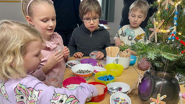 Klara,&nbsp; Greta, Richard und Johannes waren mit Feuereifer bei der Sache.